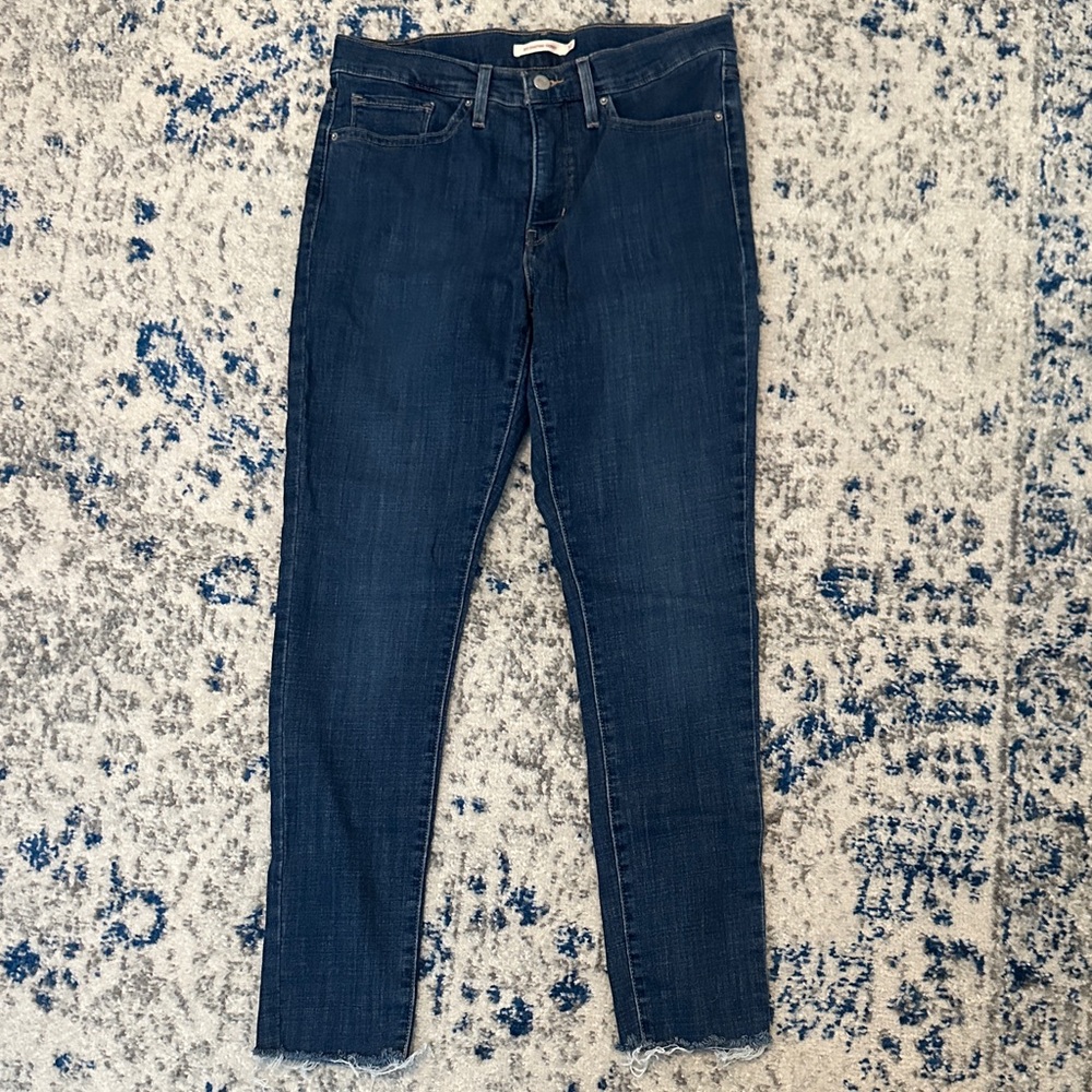 Levi’s 311 Shaping Skinny Jeans